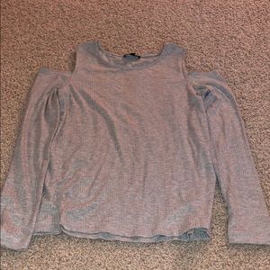 Cold shoulder light gray top